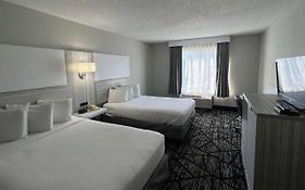 Baymont Inn And Suites Peoria Il